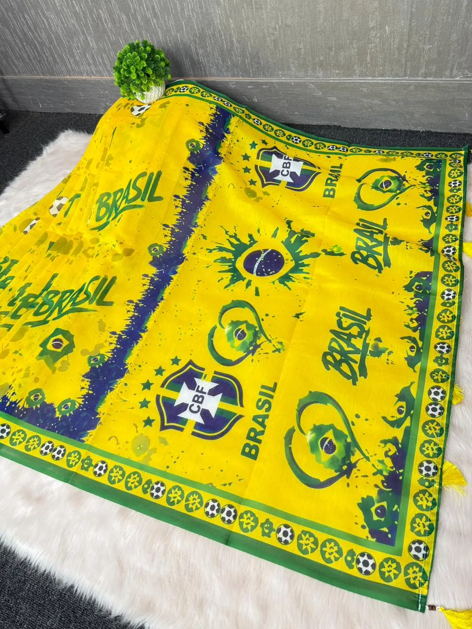 Soft Silk Digital Printed Saree With Blouse Piece