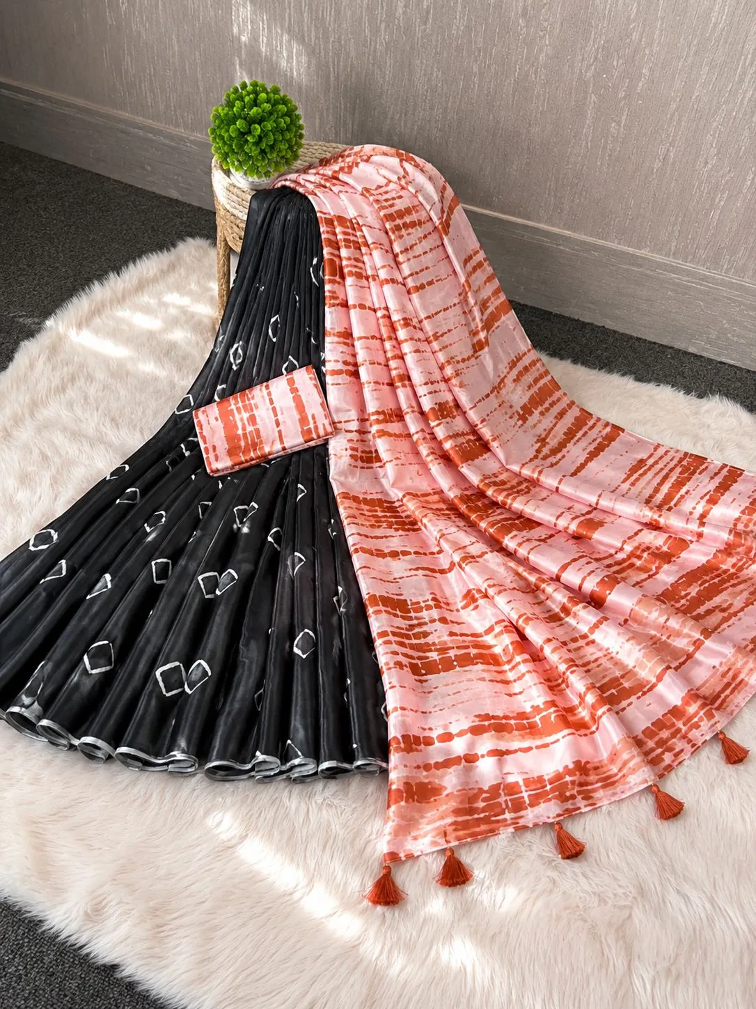 New Batik Design Printed Chanderi Silk Saree With Blouse Piece