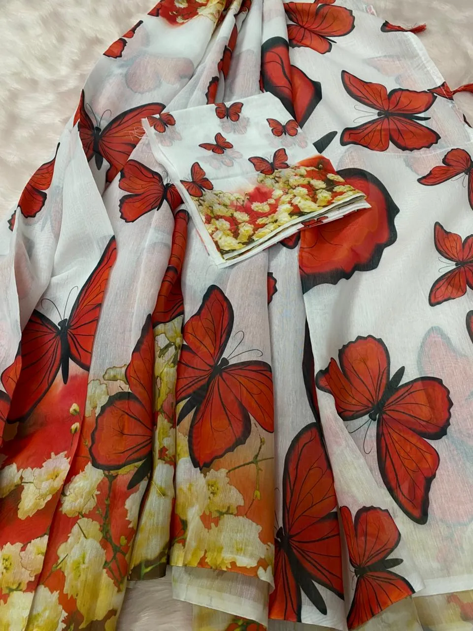 Soft Silk Digital Printed Saree With Blouse Piece